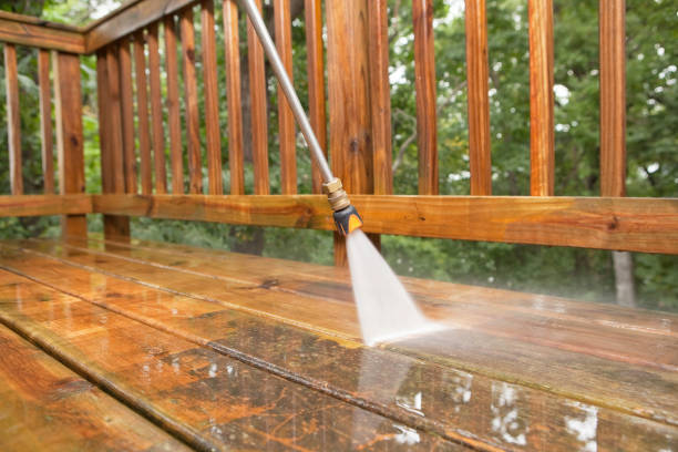 Best Commercial Building Pressure Washing  in Village Of Waukesha, WI